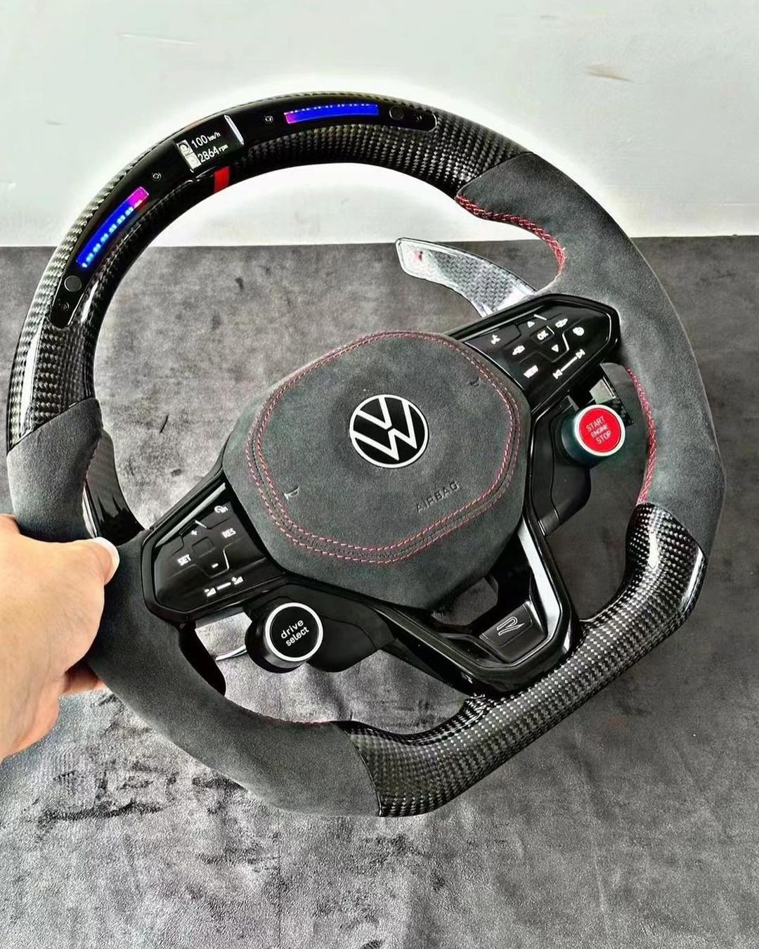 2022-2025 Volkswagen Golf MK7 GTI/R/Jetta GLI Carbon Fiber Steering Wheel