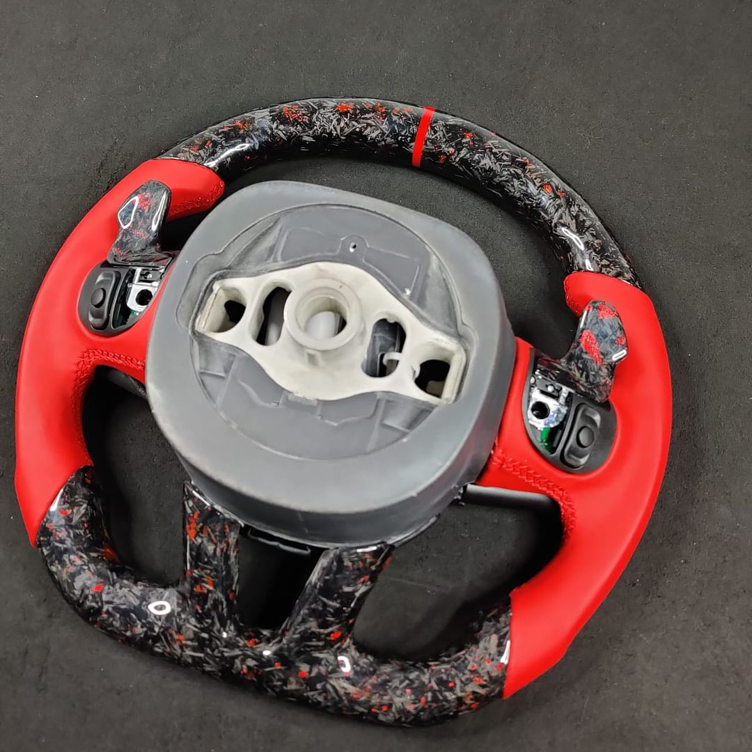 2015+ Dodge Charger/Challenger/Durango/WK2 Jeep SRT/Trackhawk Carbon Fiber Steering Wheel